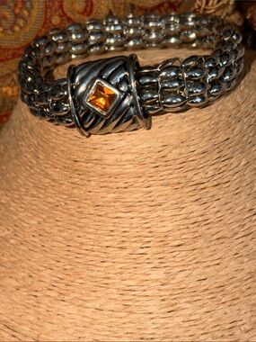 Silver Woven Bracelet with Amber Gemstone magnetic clasp lightweight beautiful